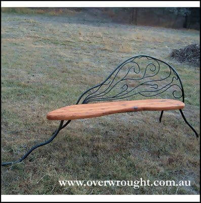 Rusty Owl Sunbury Chaise Lounge Outdoor Garden Seat